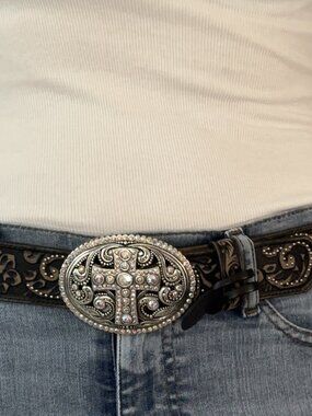 Justin Vintage Cross Tooled Leather Western Belt - Size 34 NWT